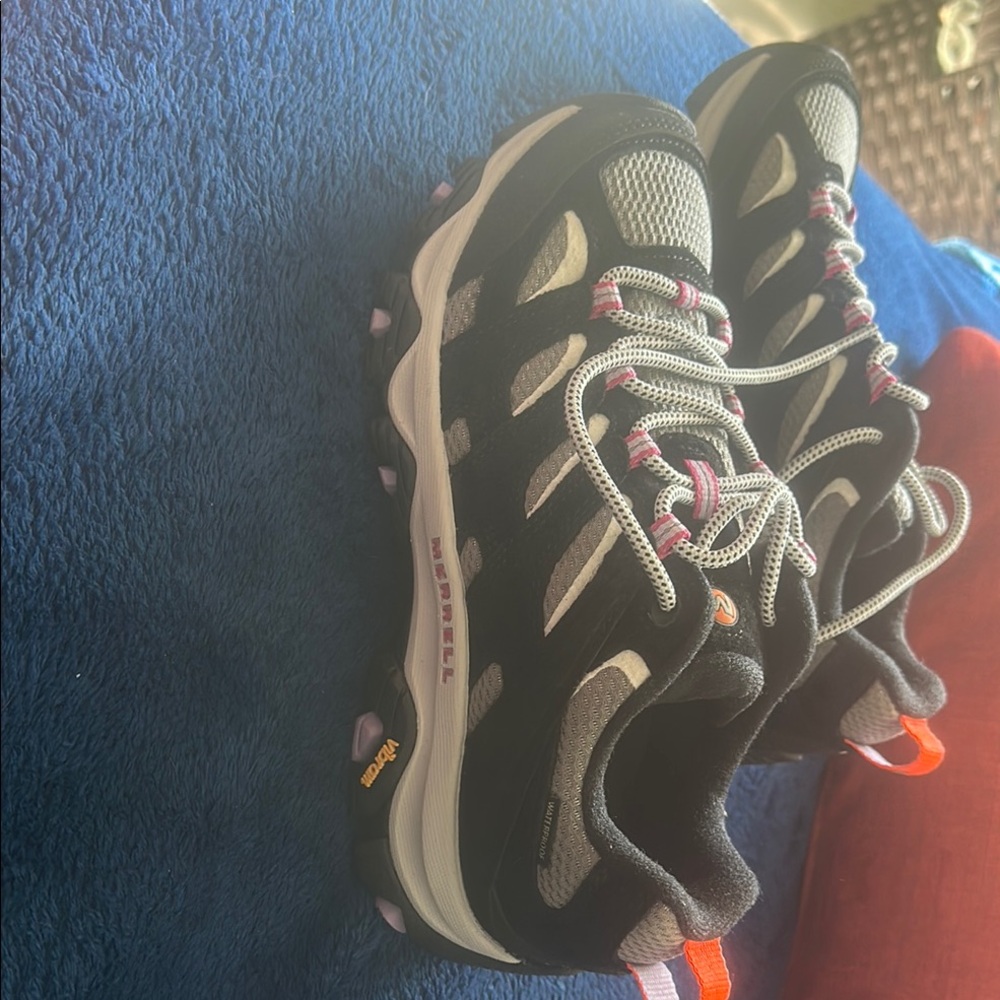 Merrell Women's Hiking shoes